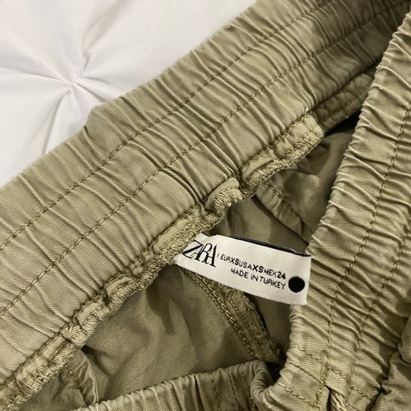 *SOLD* Zara Sage Green Jogger Pants - Size XS - Picture 7 of 12